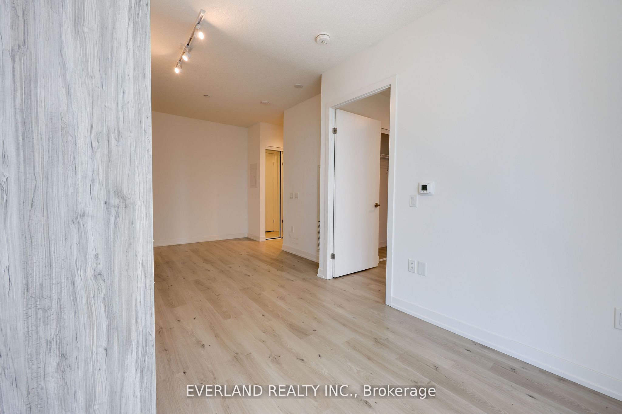 138 Downes Street 1108