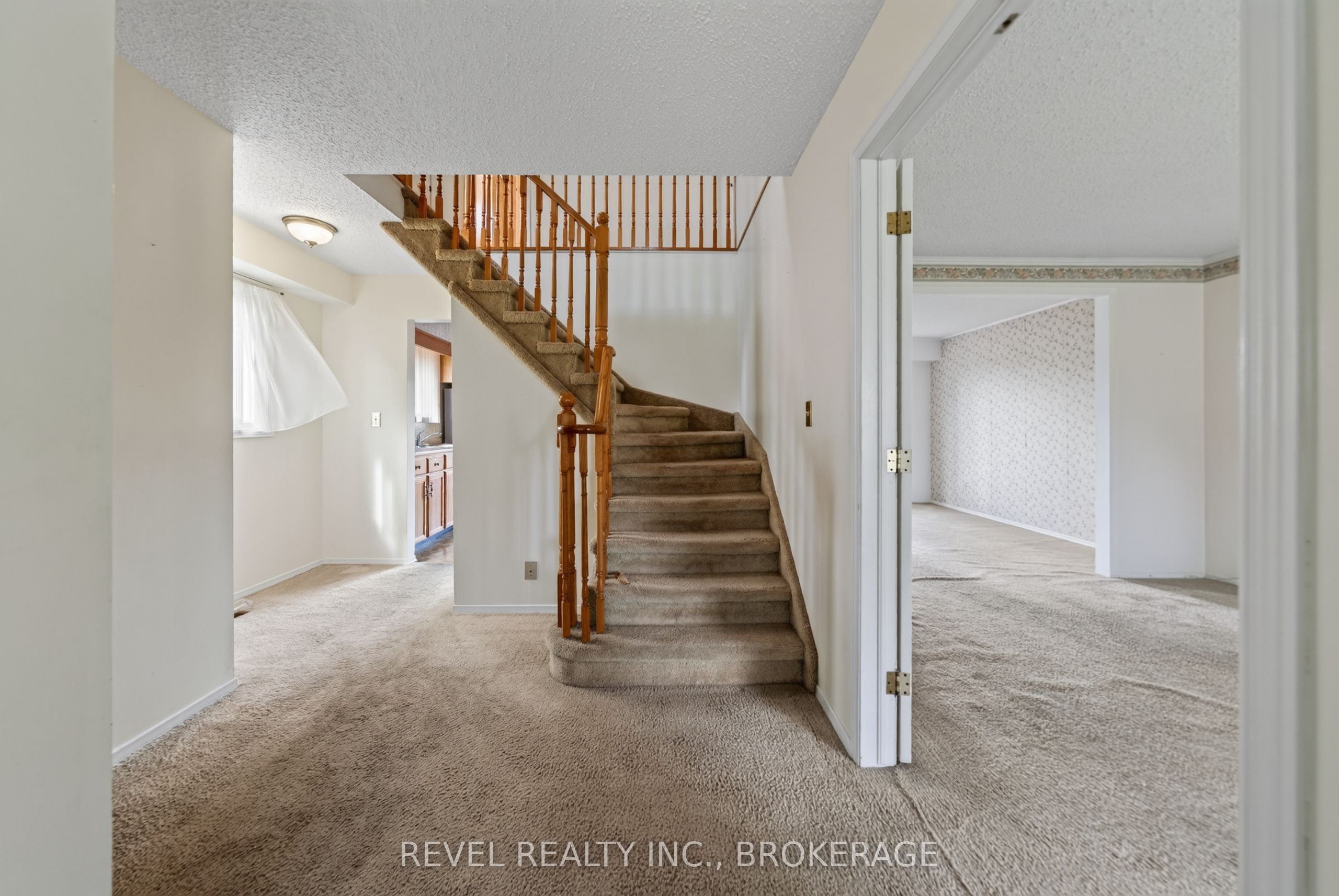 126 Grenadier Drive