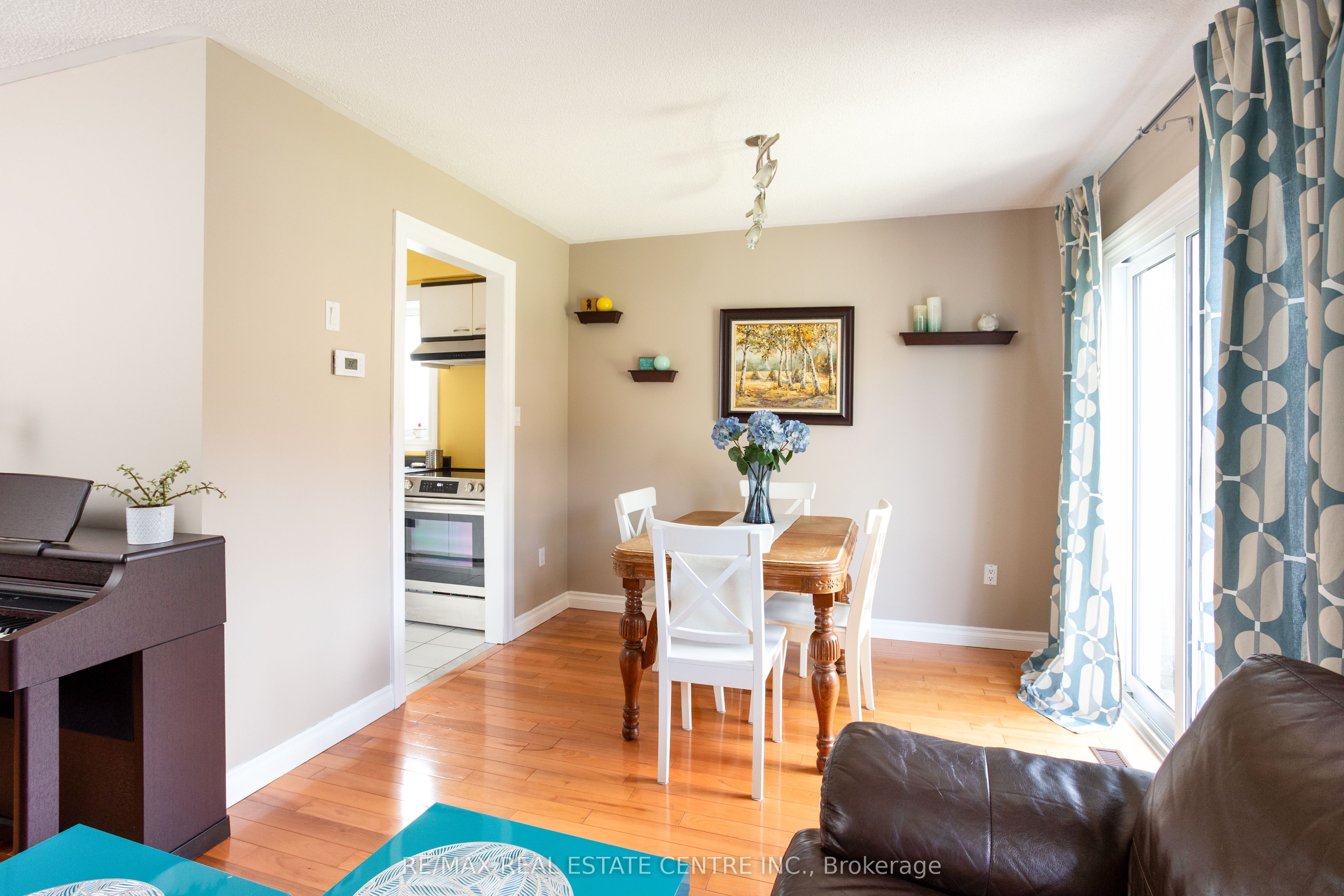 5543 Antrex Crescent