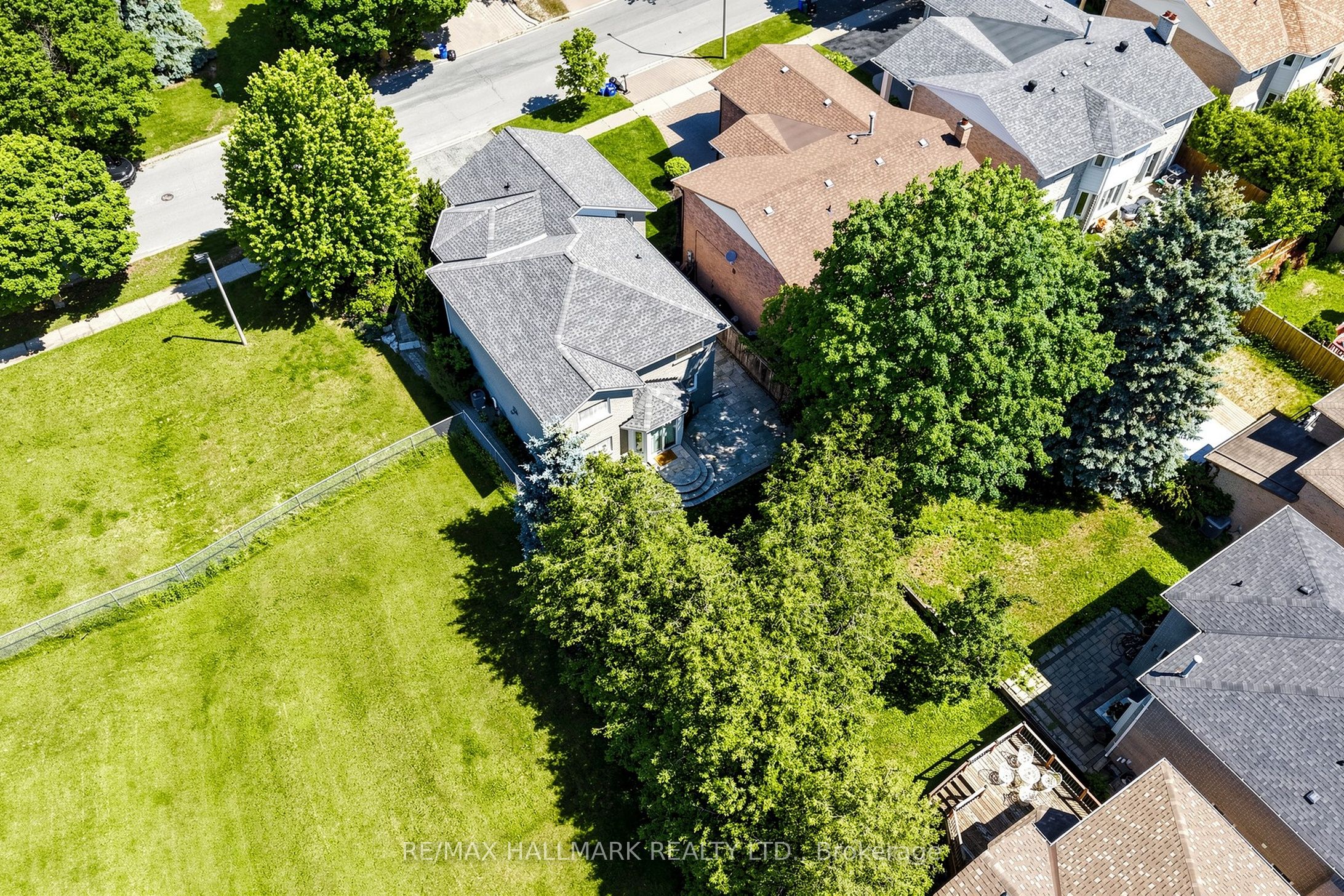 145 Old Surrey Lane