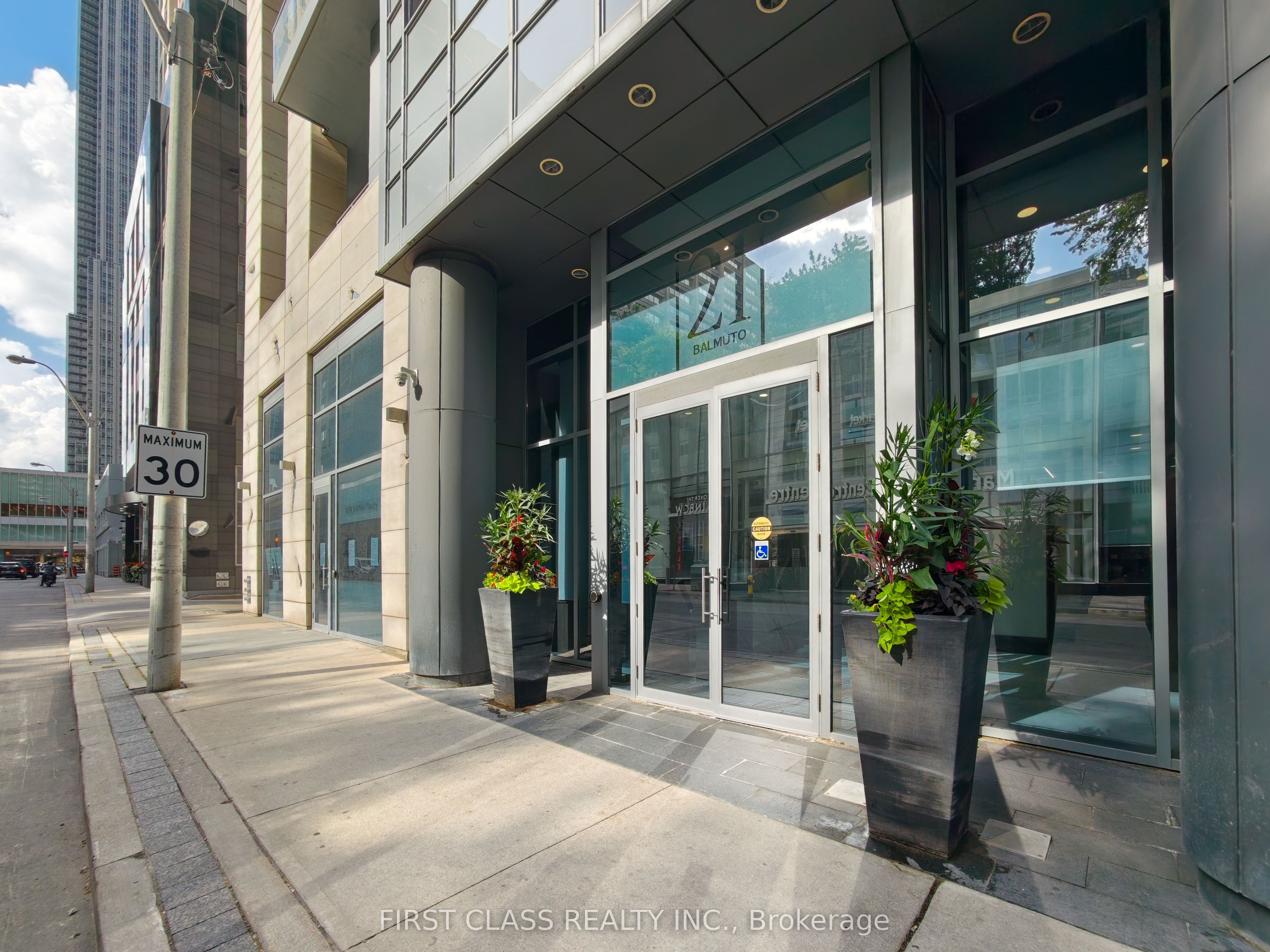 21 Balmuto Street 2501