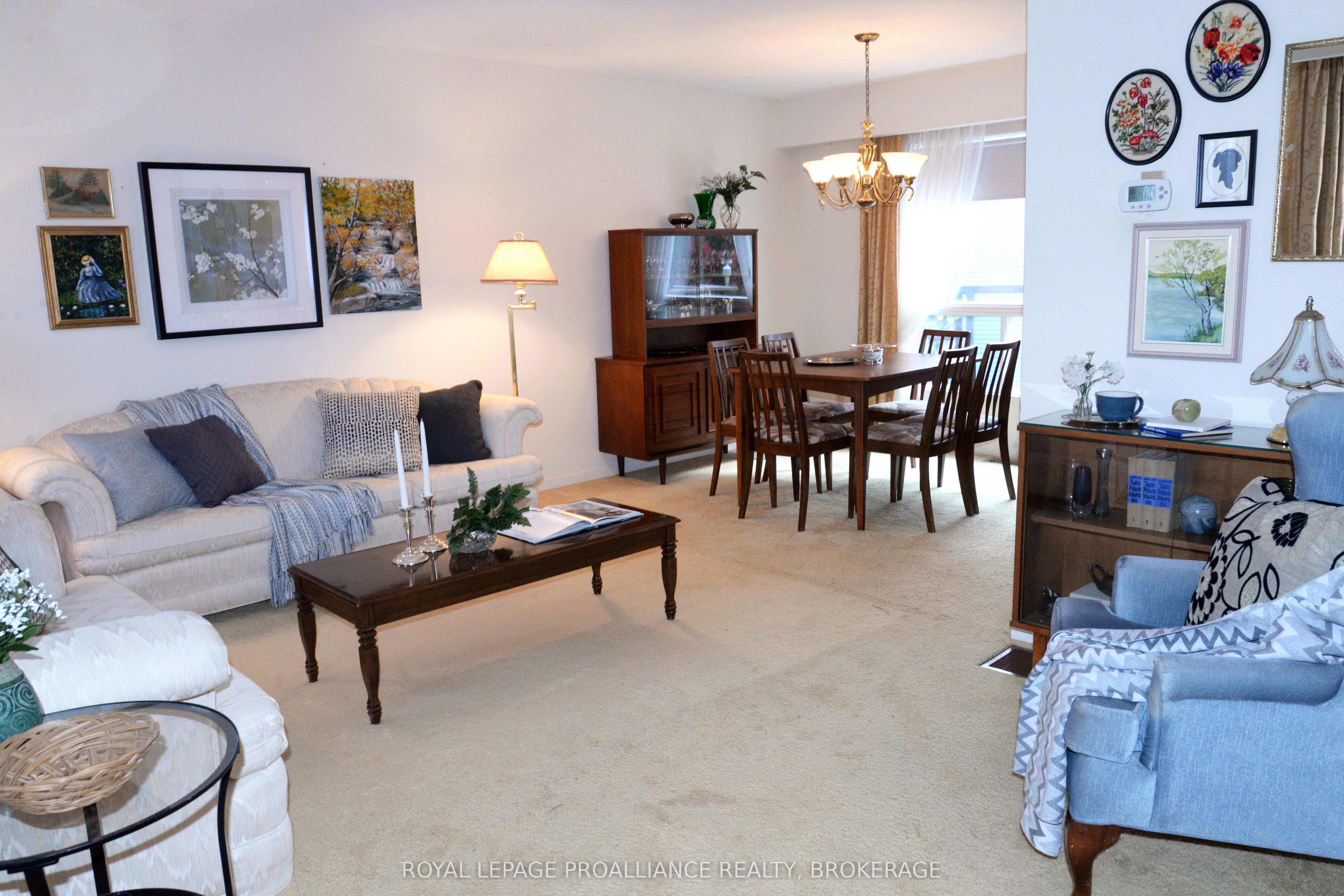 834 Somerset Crescent