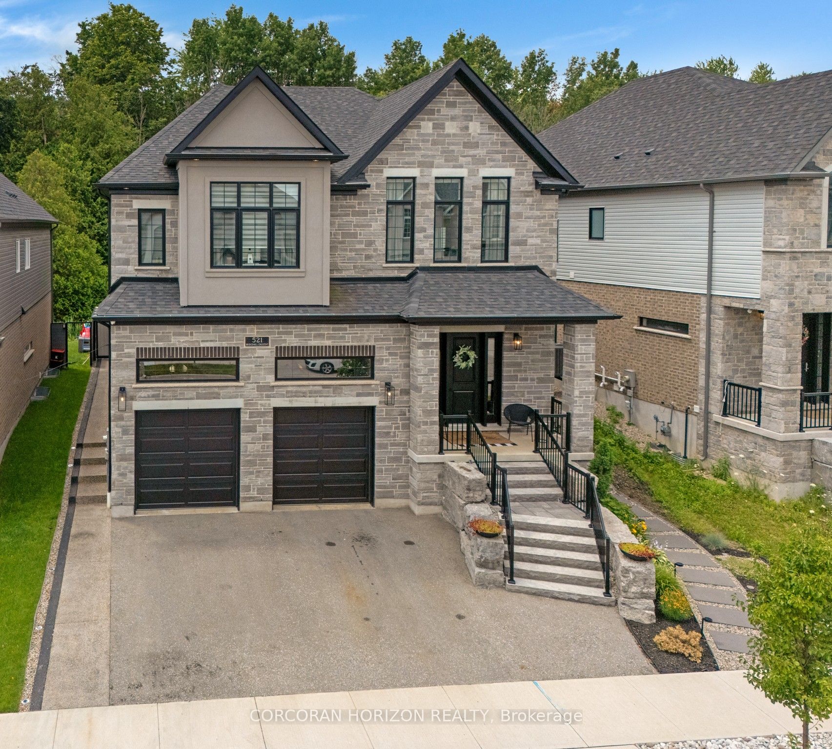 521 Bridgemill Crescent
