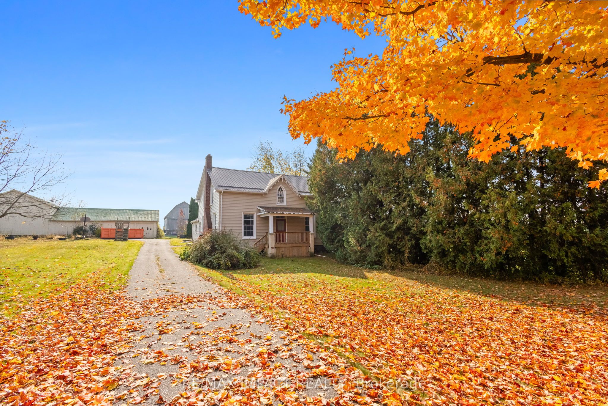 1933 Concession Rd 6 Road