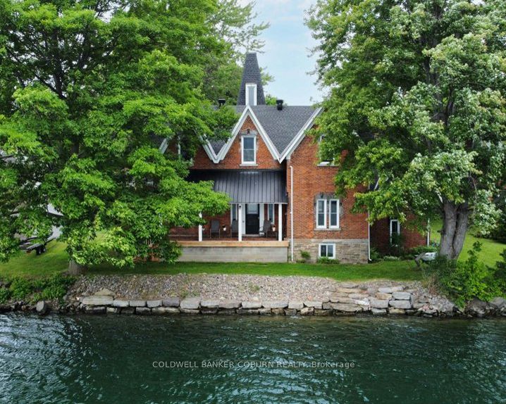 81 Lakeshore Drive