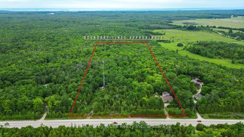 1477 Highway 6 Highway South Bruce Peninsula ON N0H 2T0