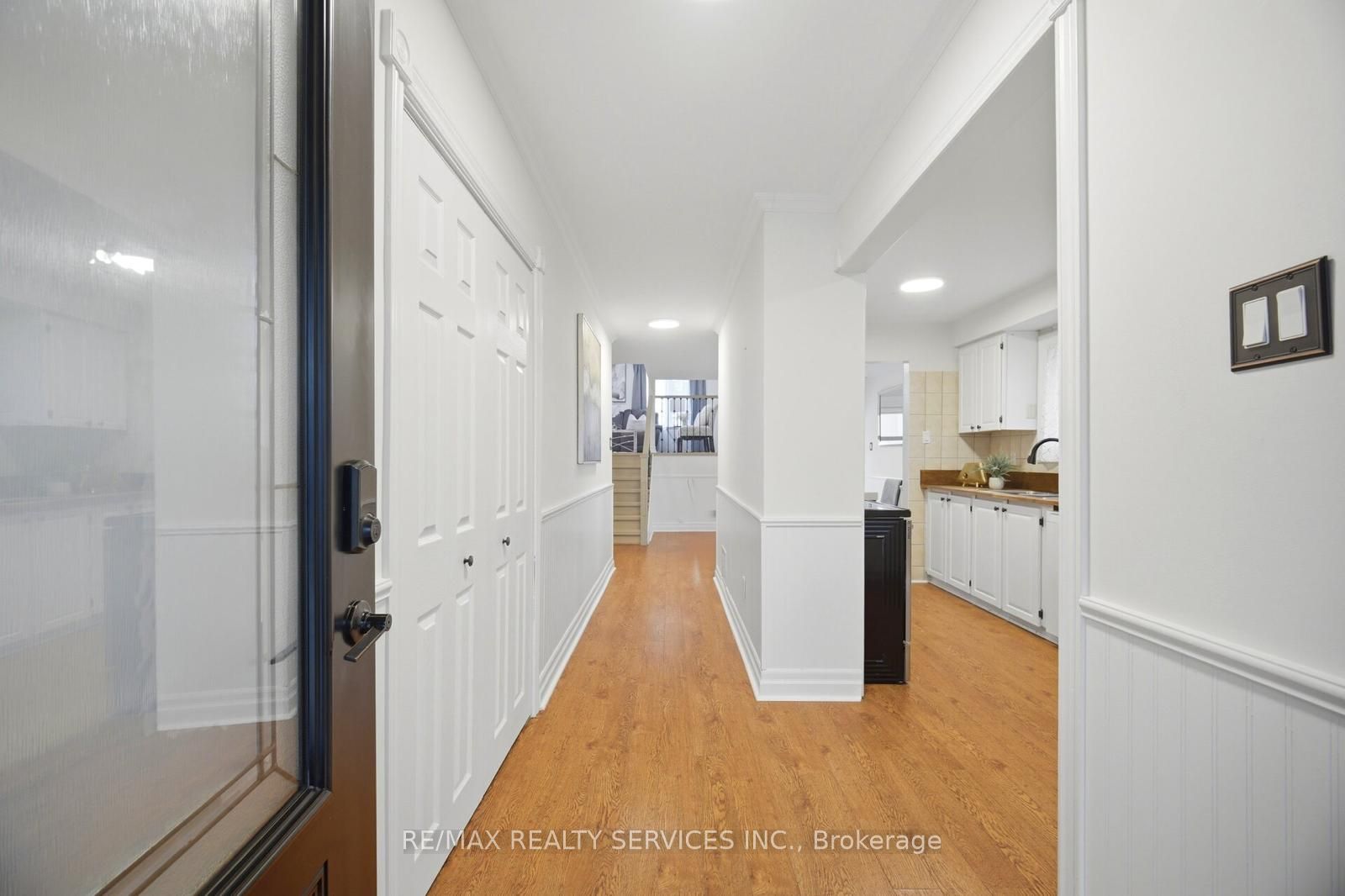 24 Foxacre Row