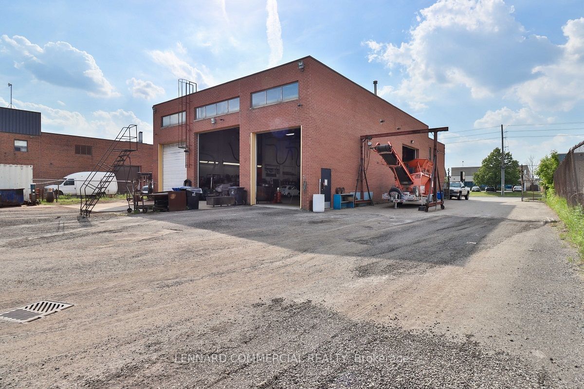 1828 Drew Road