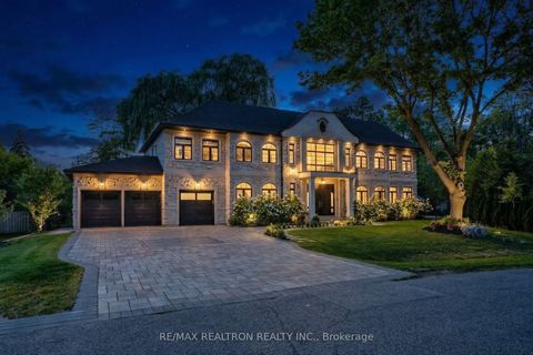 20 Hammok Crescent Markham ON L3T 2W9