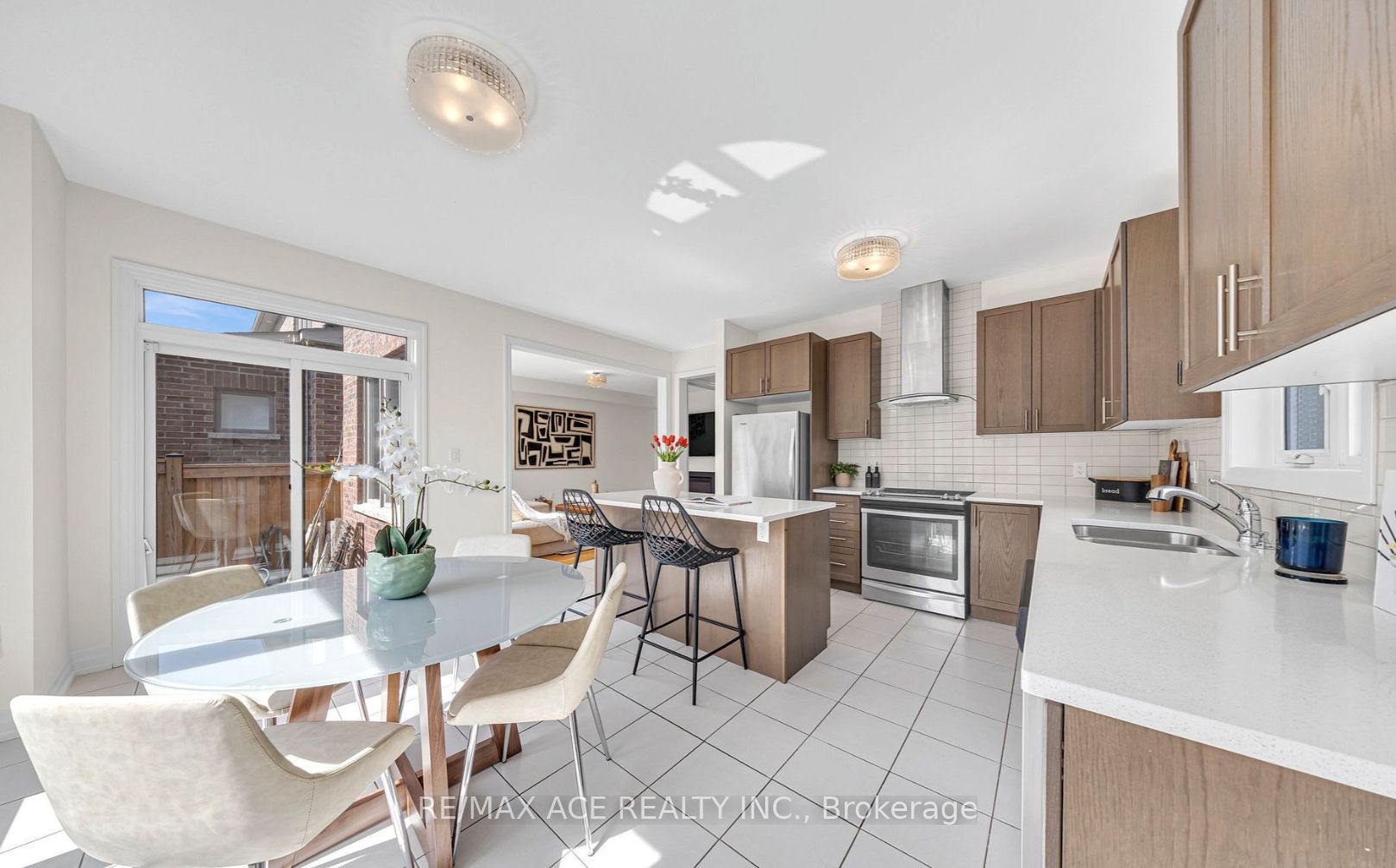 14 Micklefield Avenue