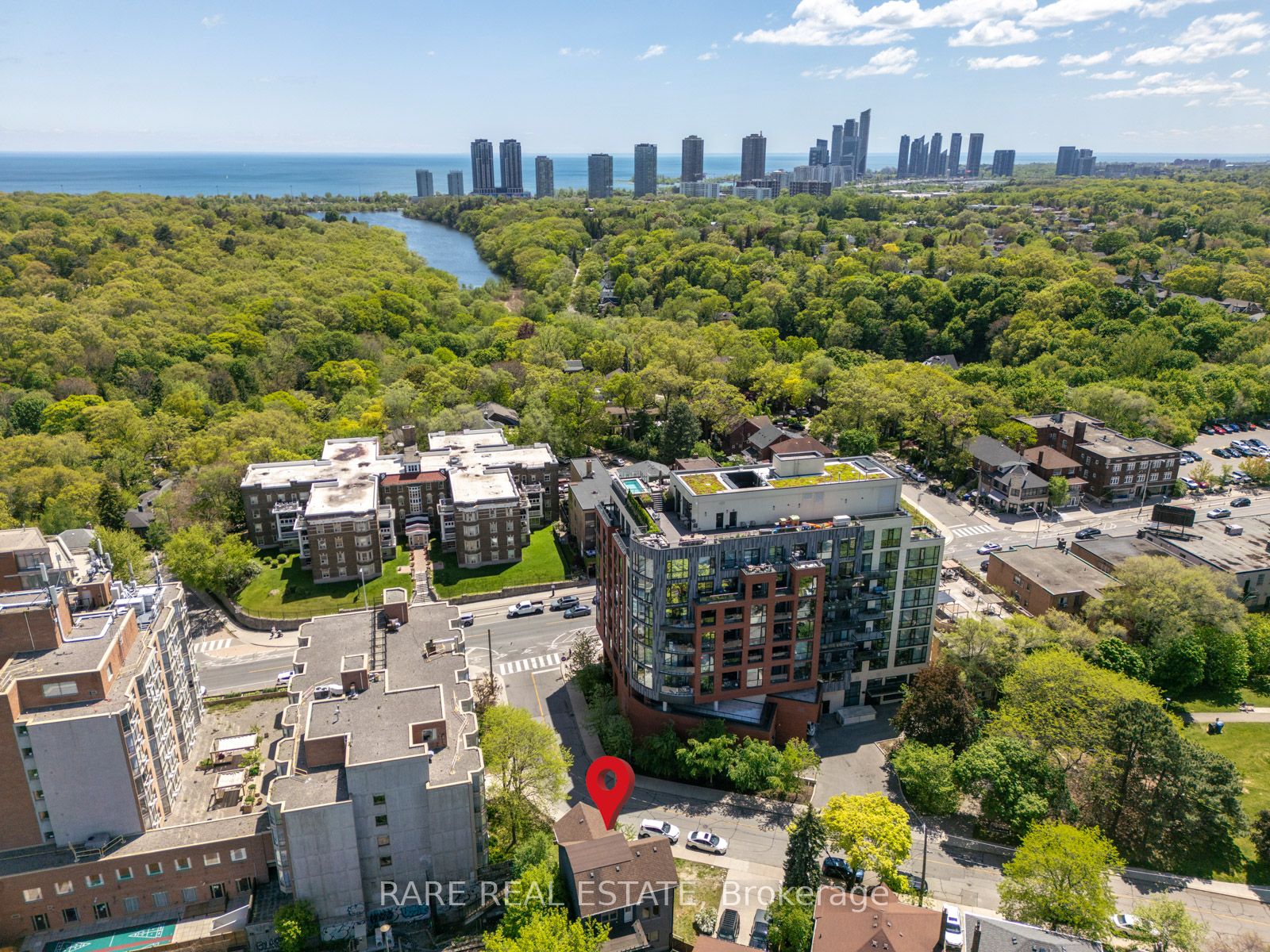17 Kennedy Park Avenue N