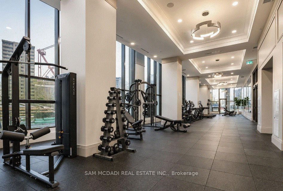 30 Elm Drive 1102