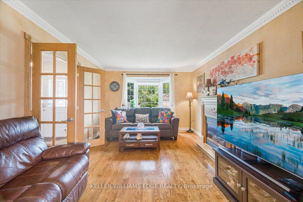 93 Wellandvale Drive
