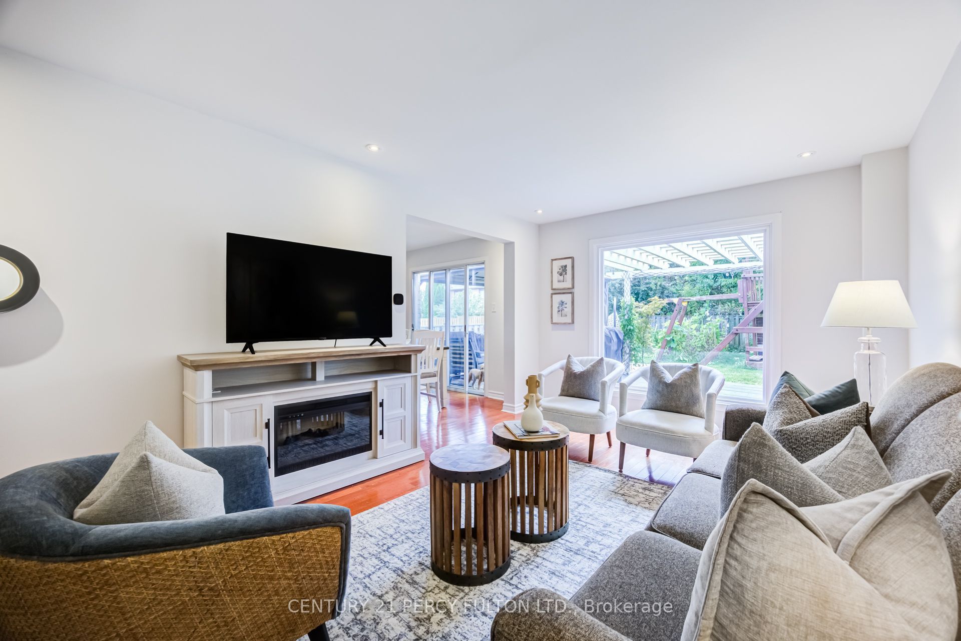 608 Beckworth Square