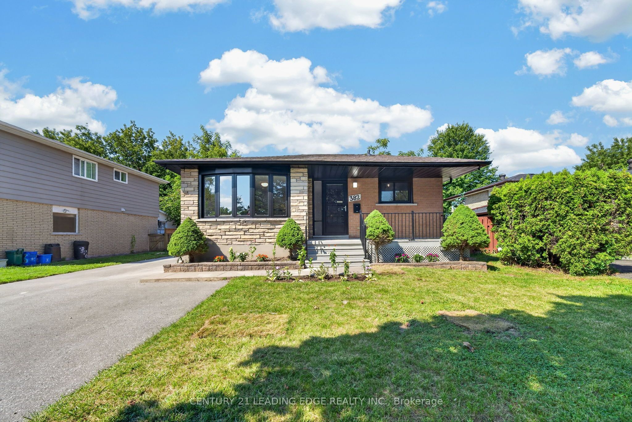 382 Fairlawn Street