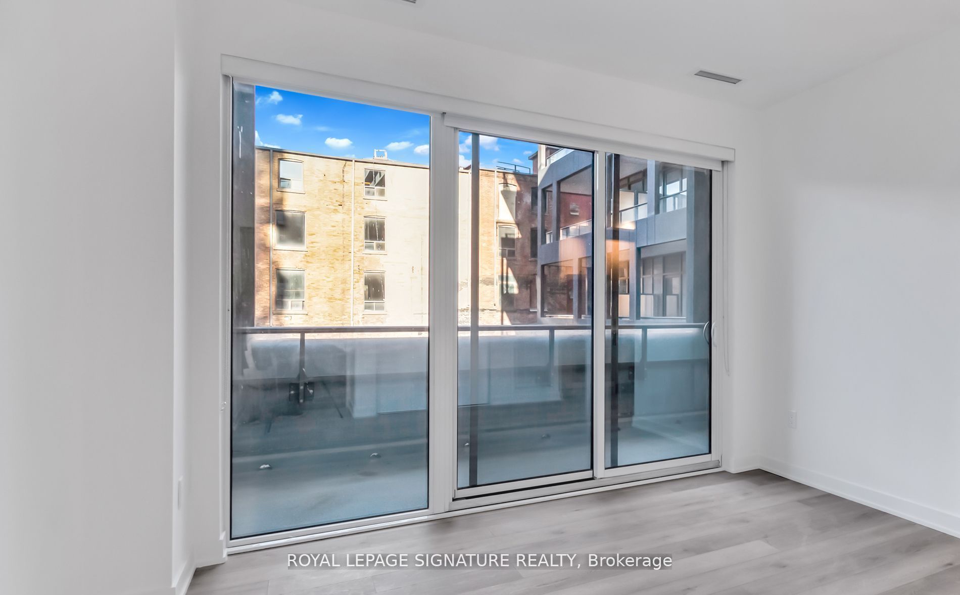 9 Tecumseth Street 403