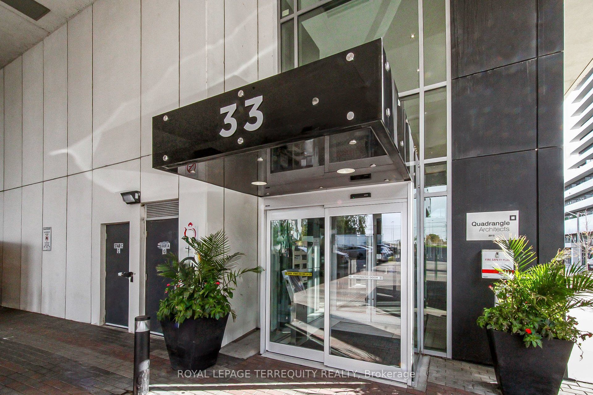 33 Shore Breeze Drive 3111