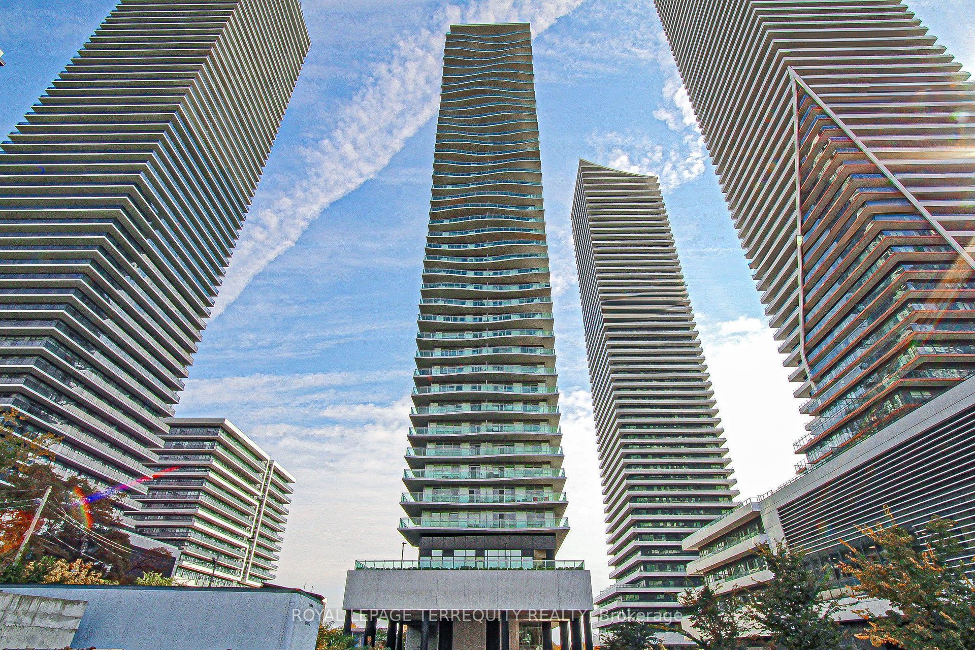 33 Shore Breeze Drive 3111