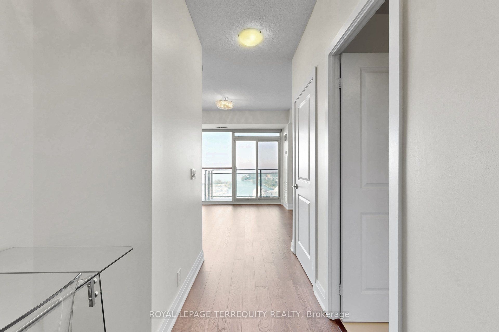 33 Shore Breeze Drive 3111