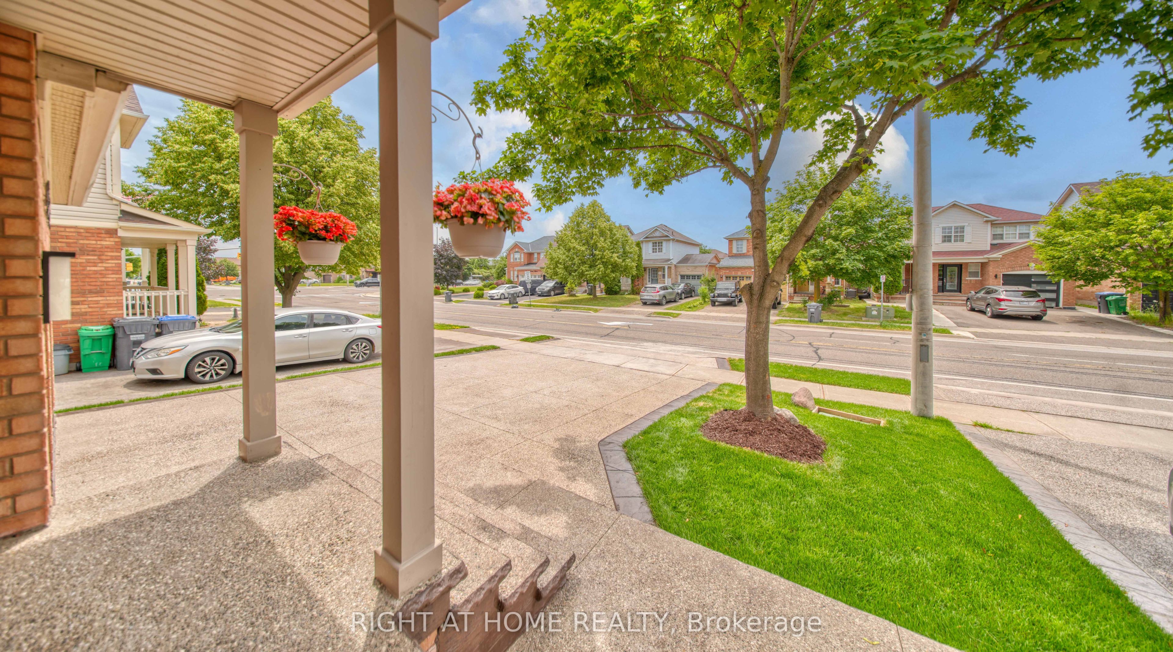 211 Queen Mary Drive