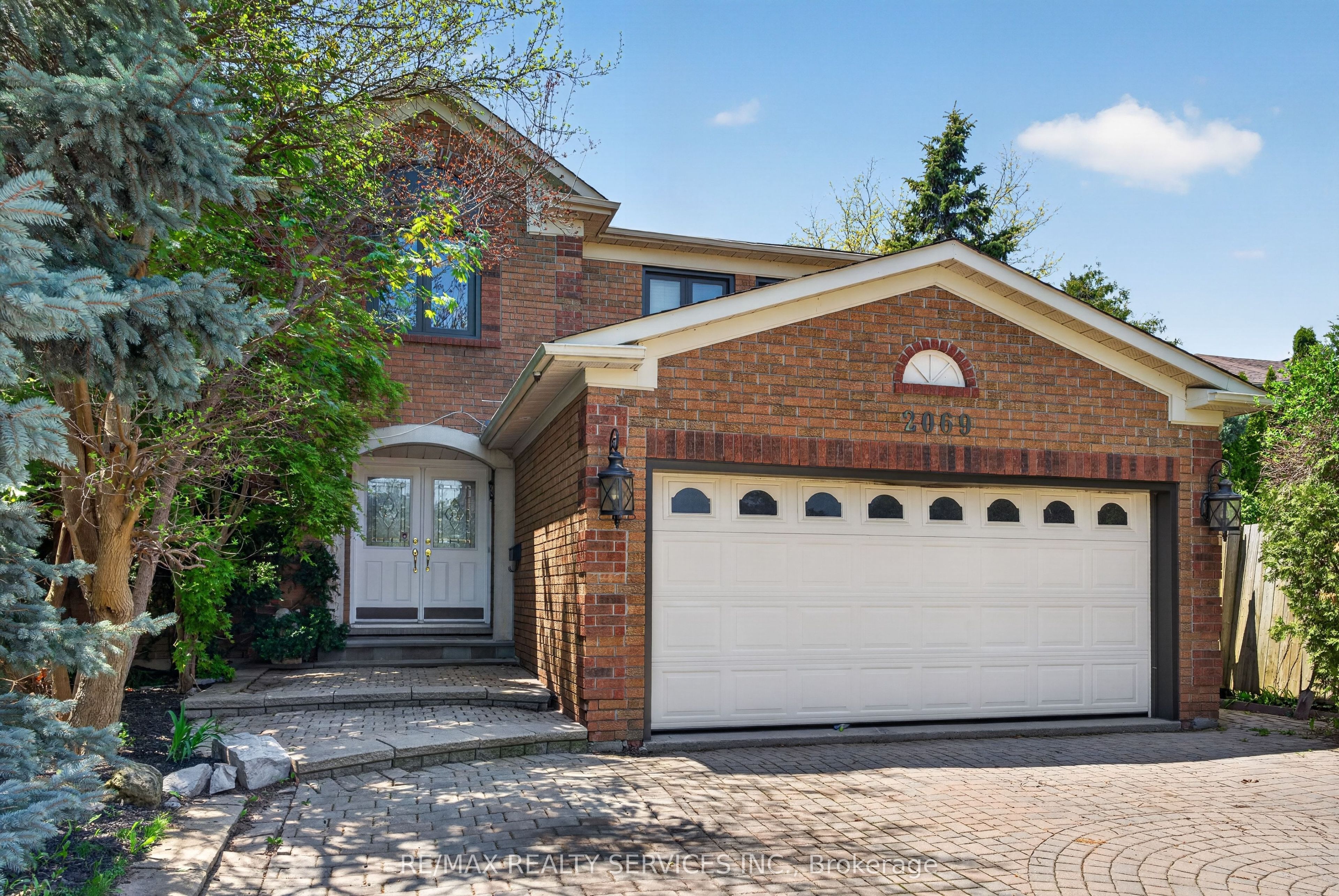 2069 Schoolmaster Circle