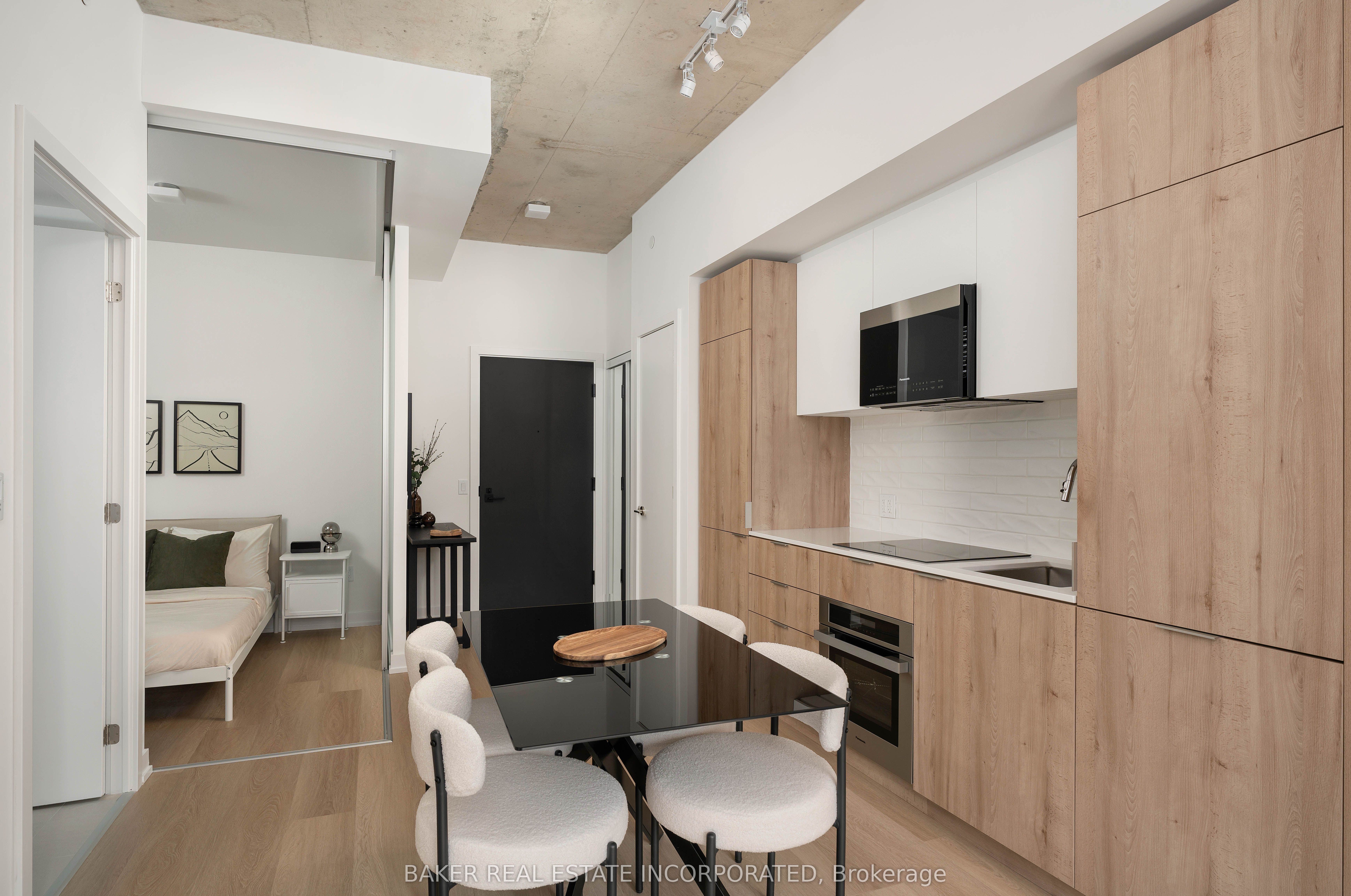 28 Eastern Avenue 617