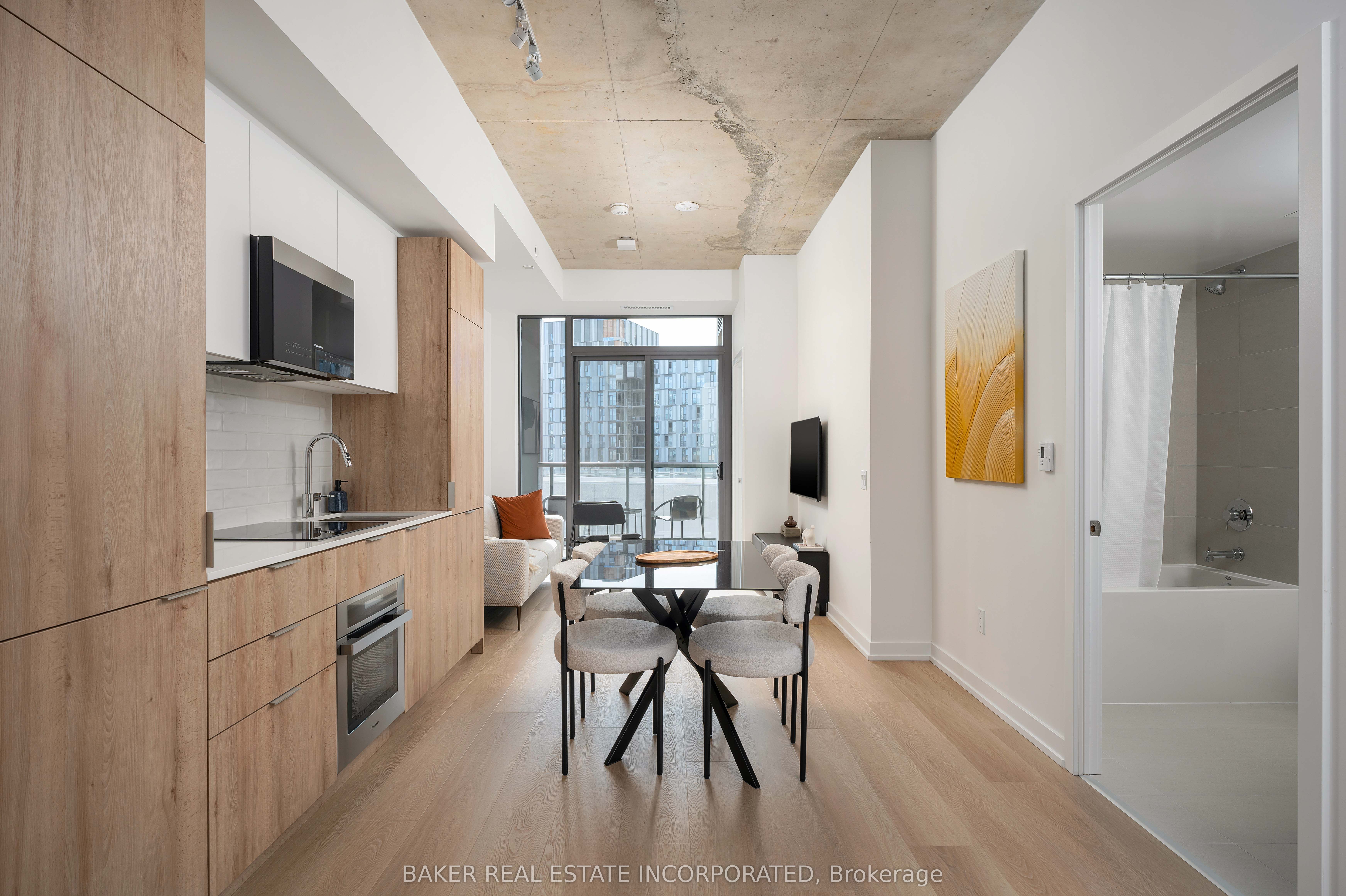 28 Eastern Avenue 617