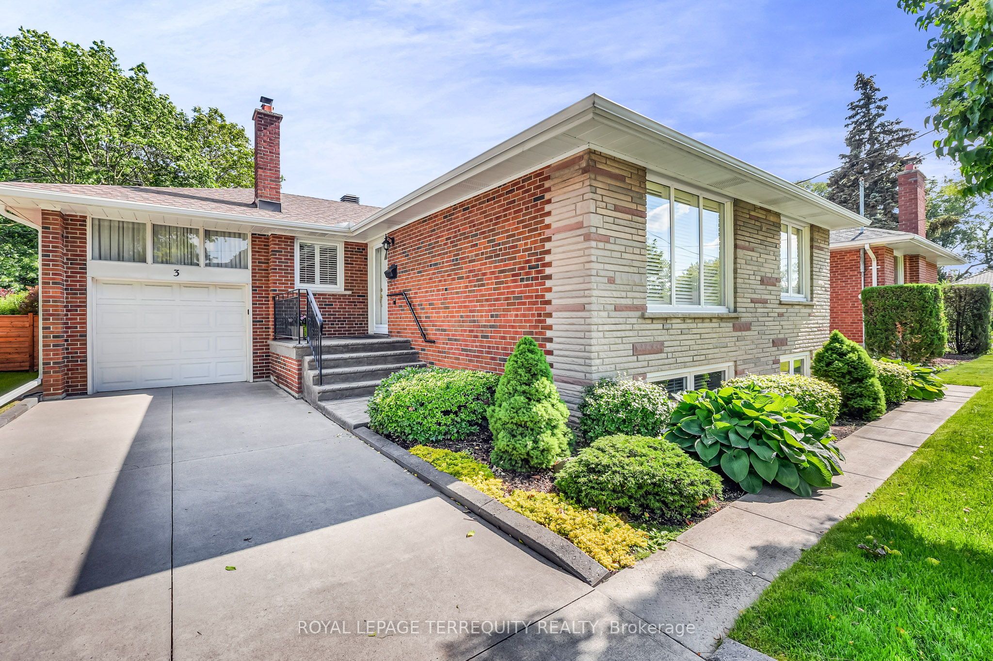 3 Avery Avenue