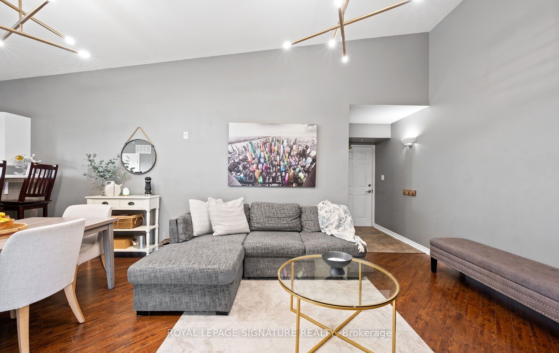 1491 Maple Avenue 401