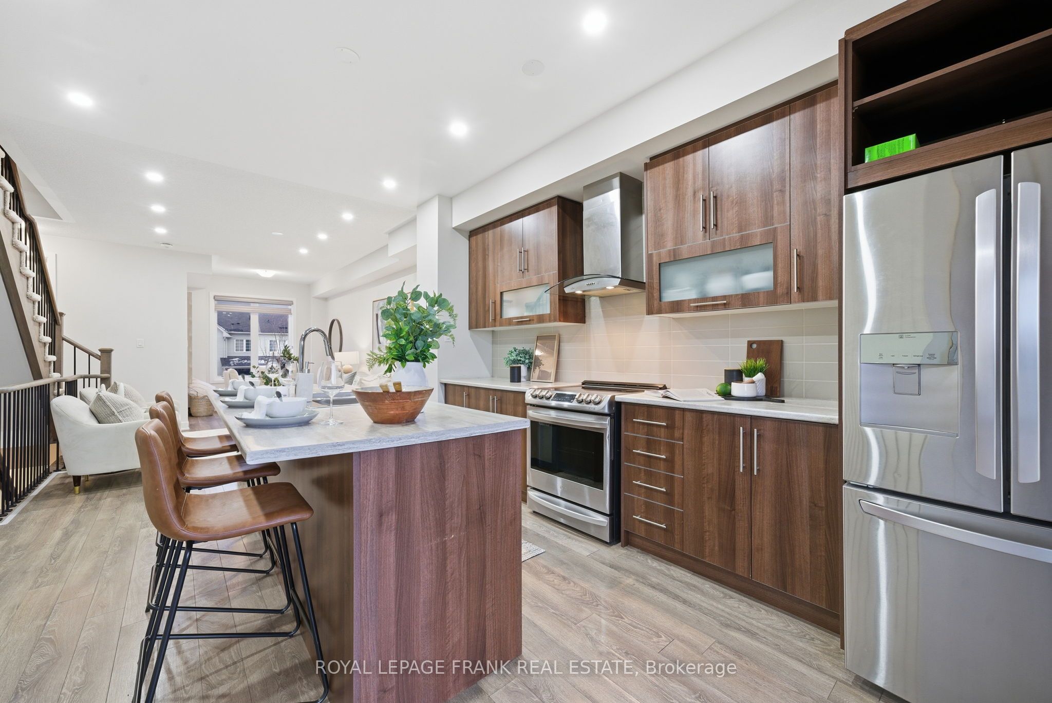 33 Donald Fleming Way 65