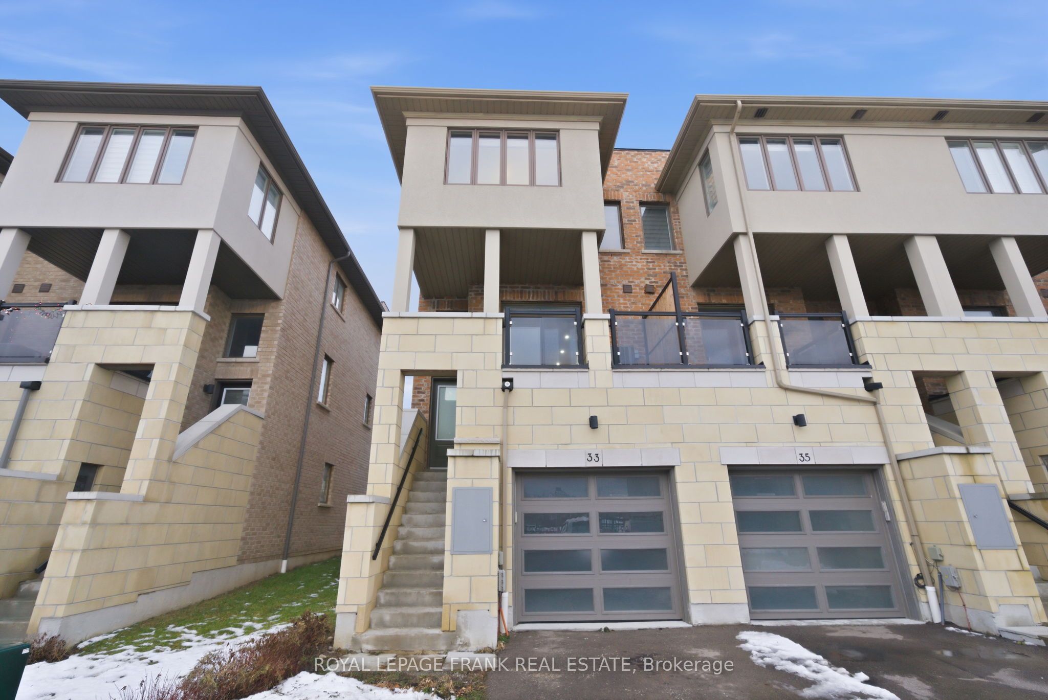 33 Donald Fleming Way 65