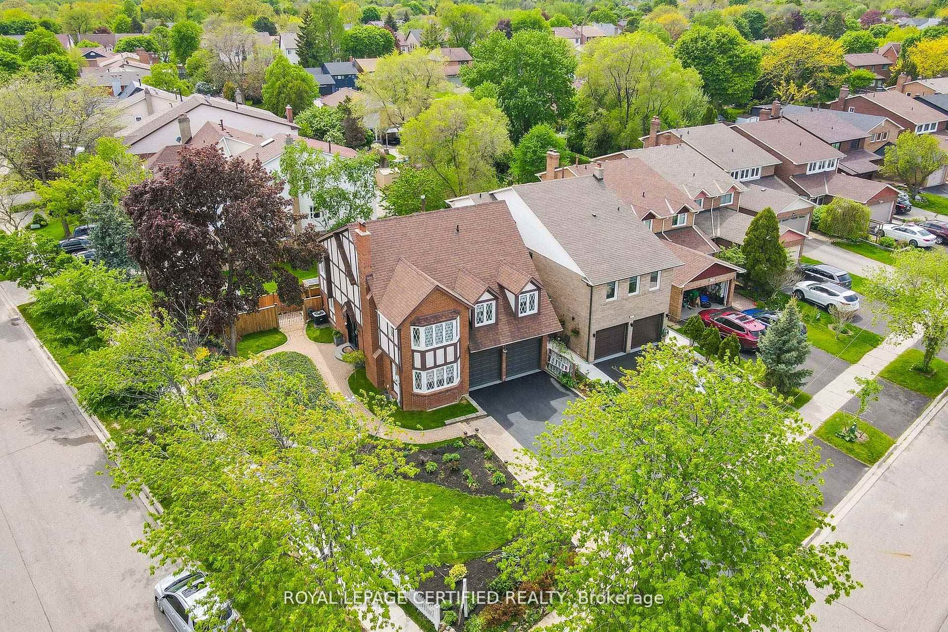 4174 Trellis Crescent