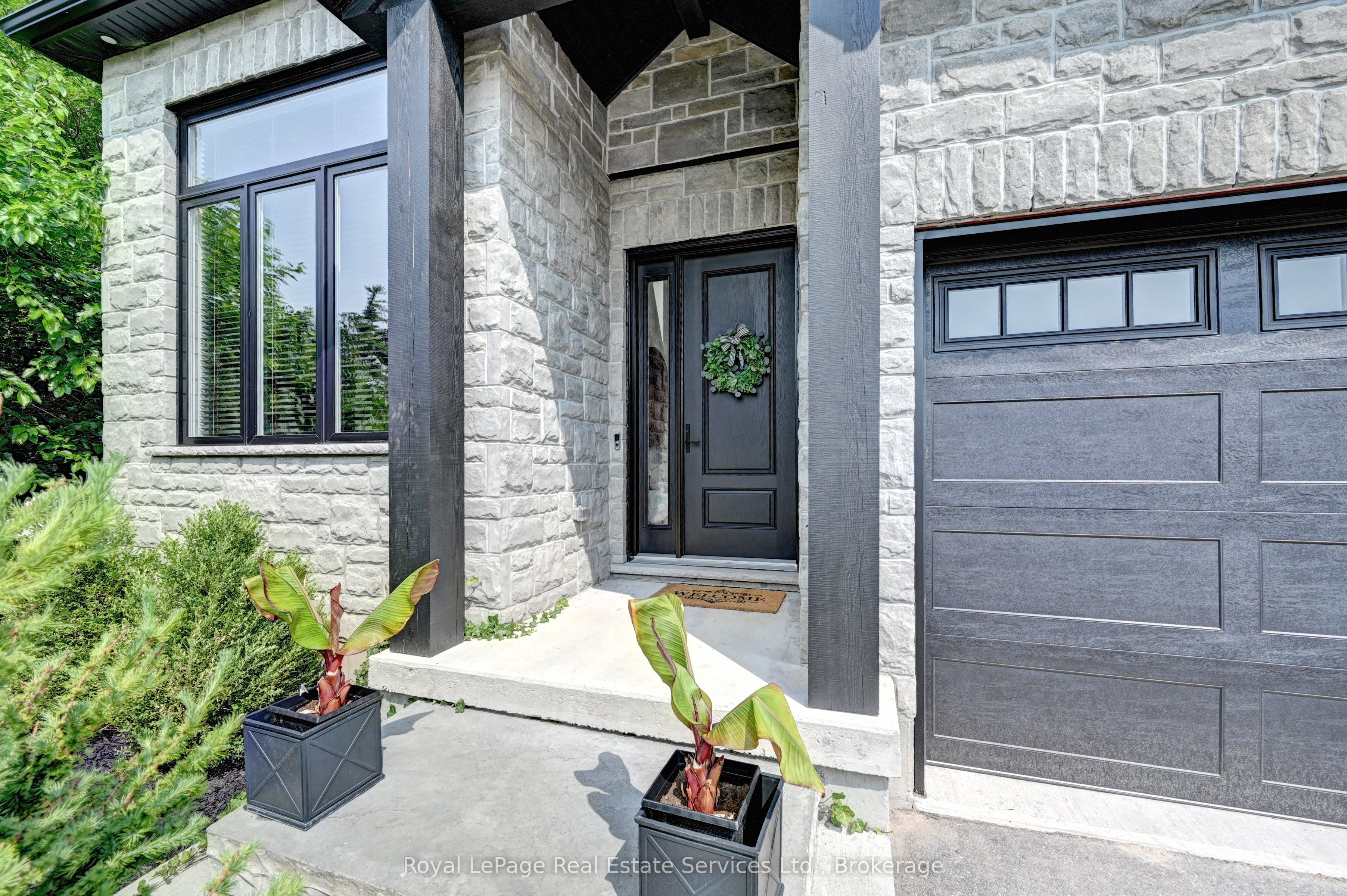 450 Bridgeport Road 8