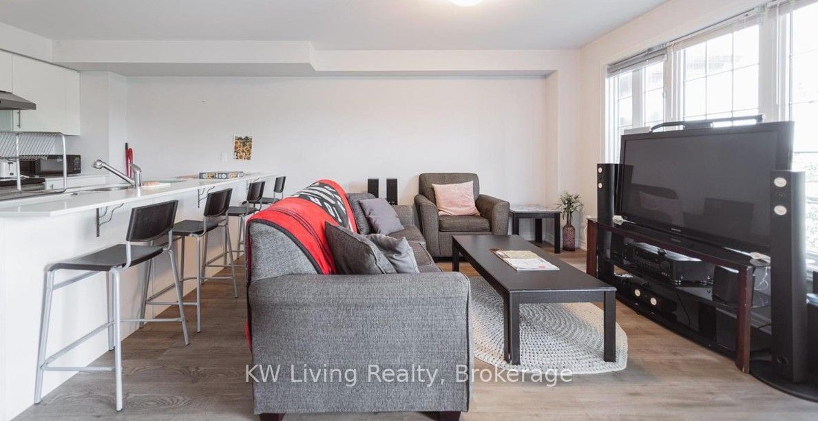 252 Penetanguishene Road 10