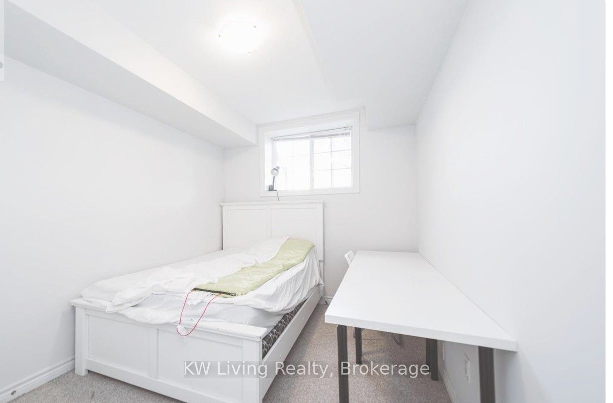252 Penetanguishene Road 10
