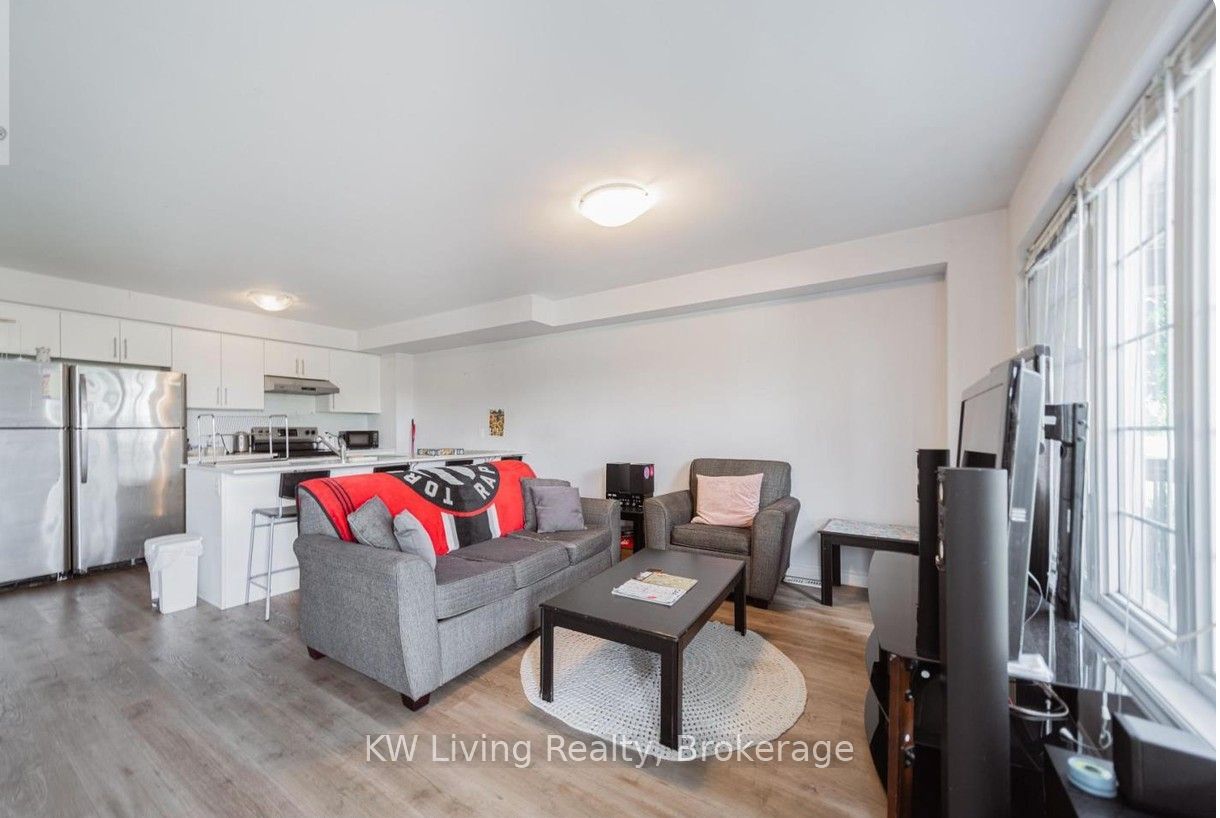 252 Penetanguishene Road 10