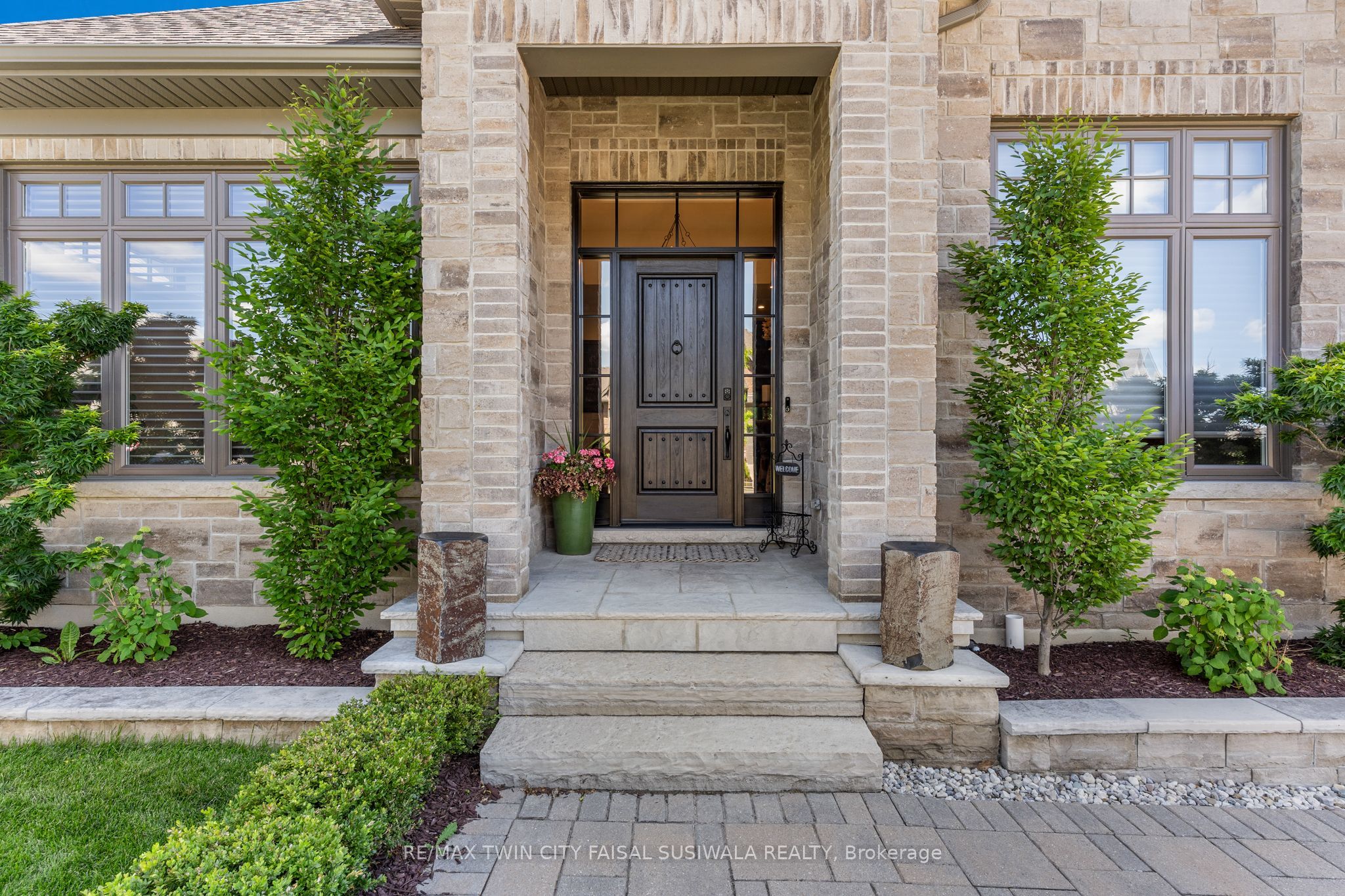 44 Pioneer Ridge Drive