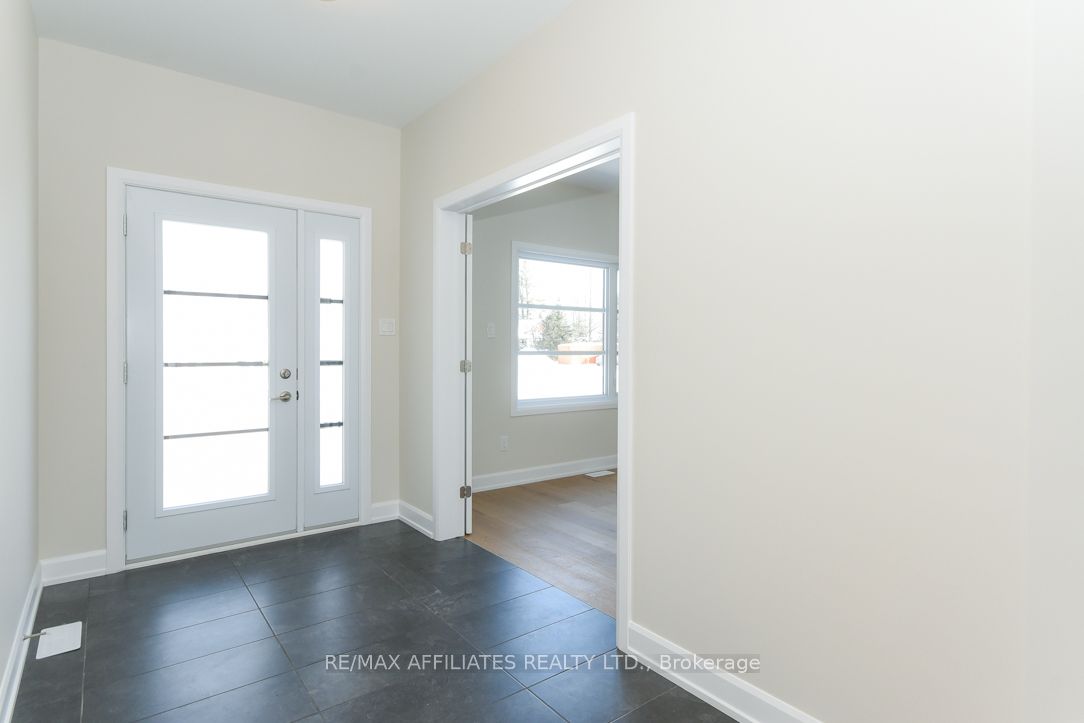 1055 Chablis Crescent