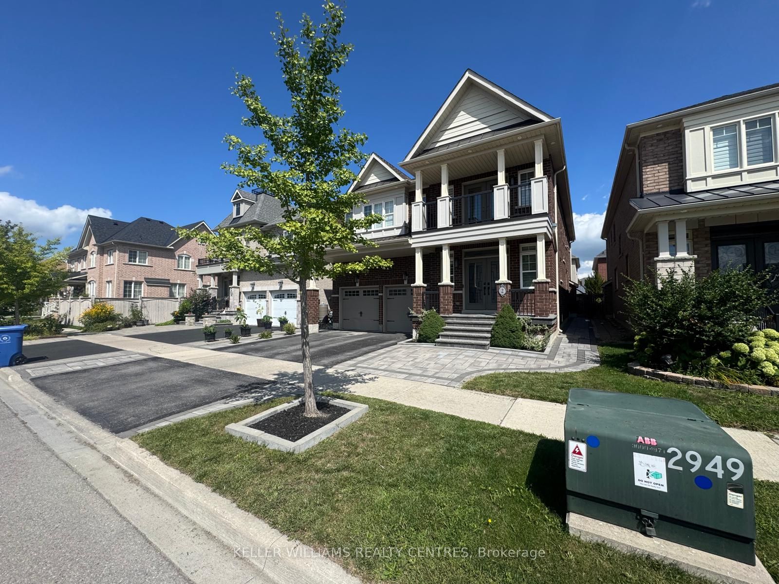 2 Creekland Avenue N