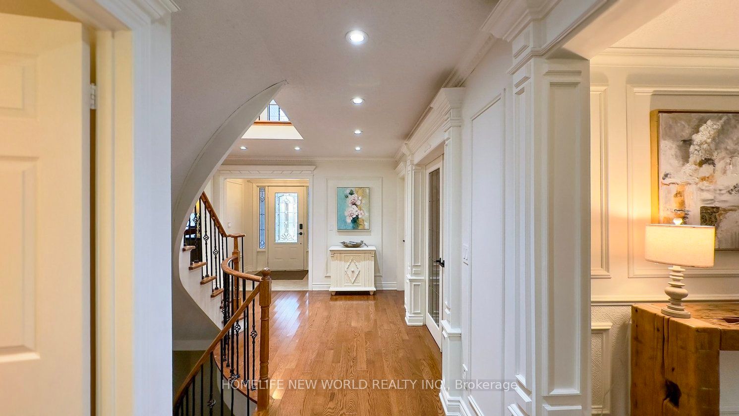 35 Chipperfield Crescent