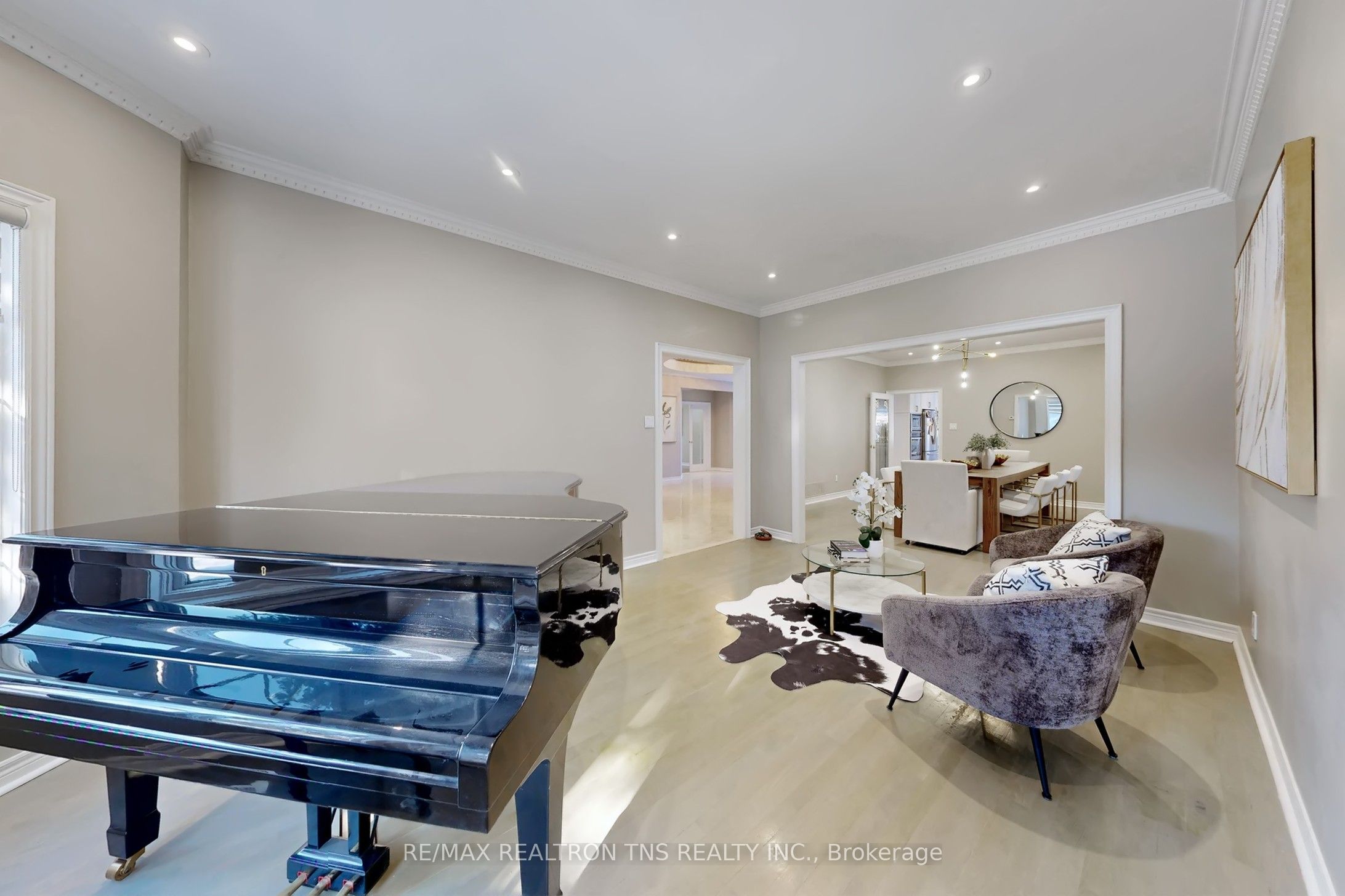 11 Delevan Court
