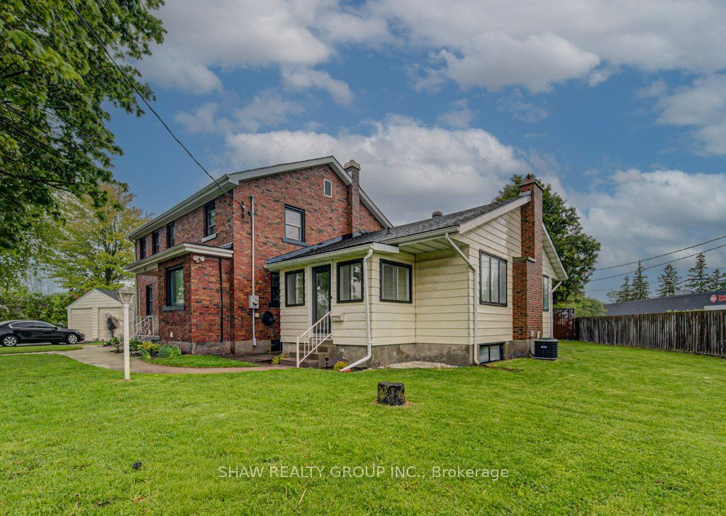 128 POLLOCK Avenue