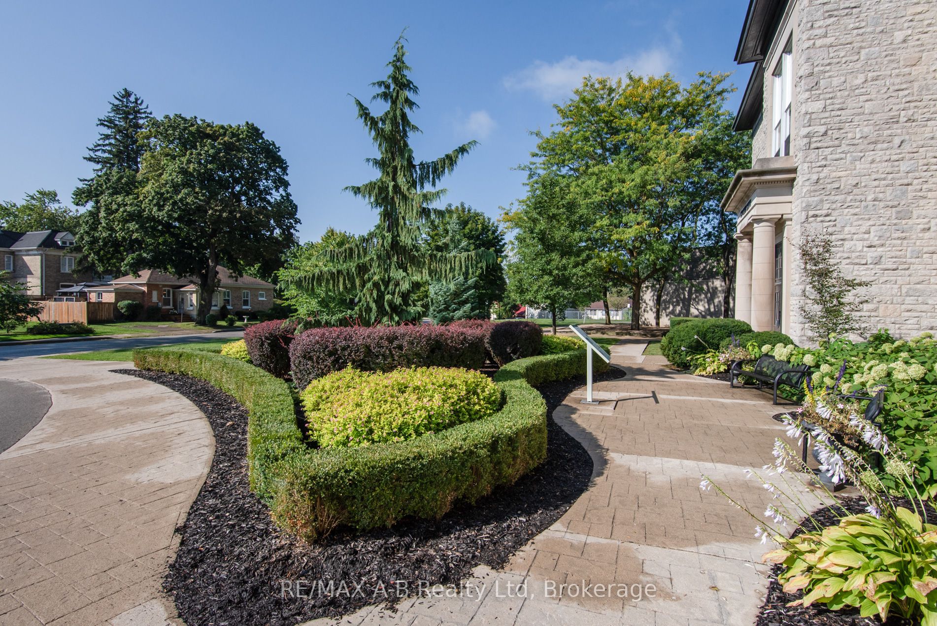 189 Elizabeth Street 1C