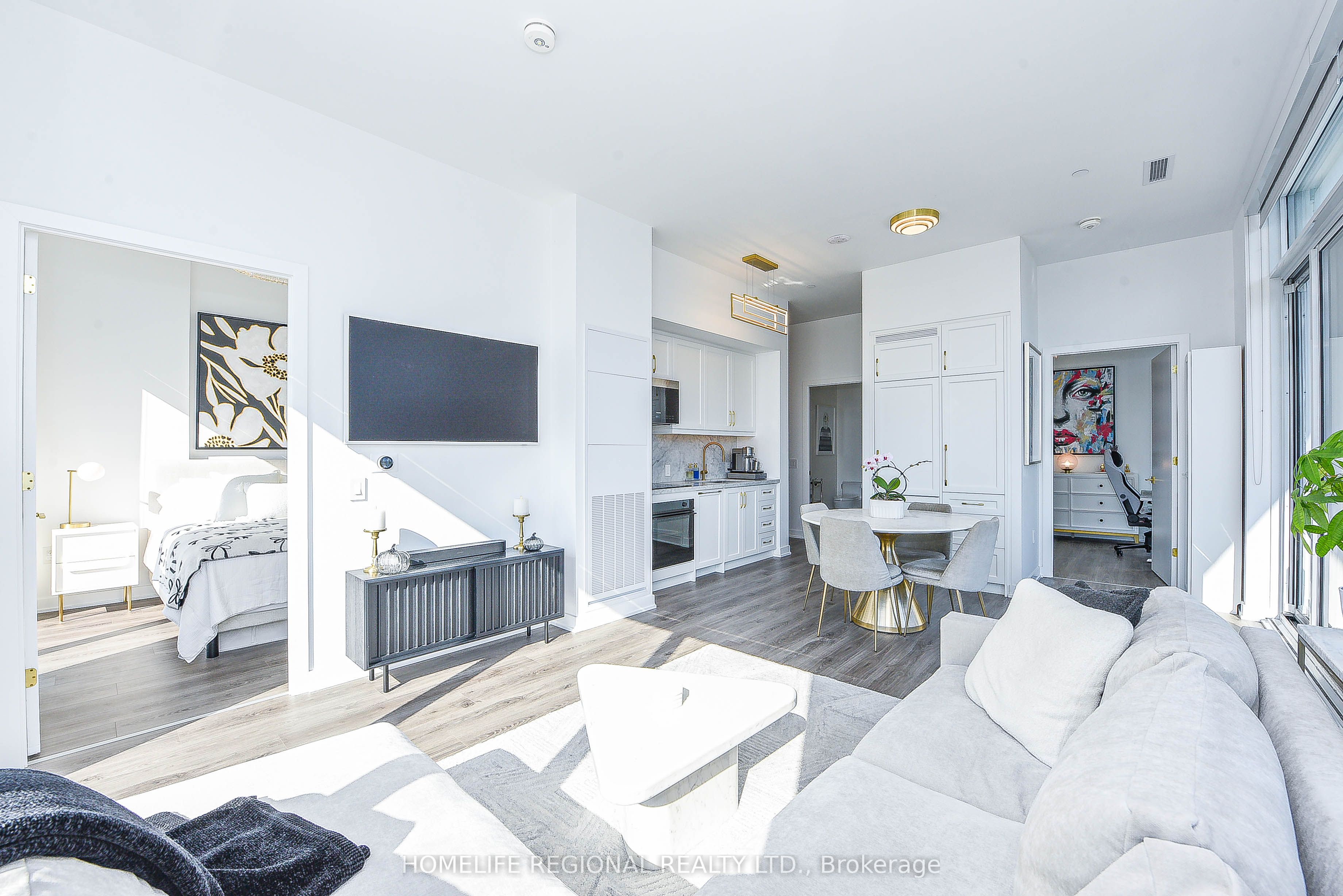 9 Tecumseth Street PH19