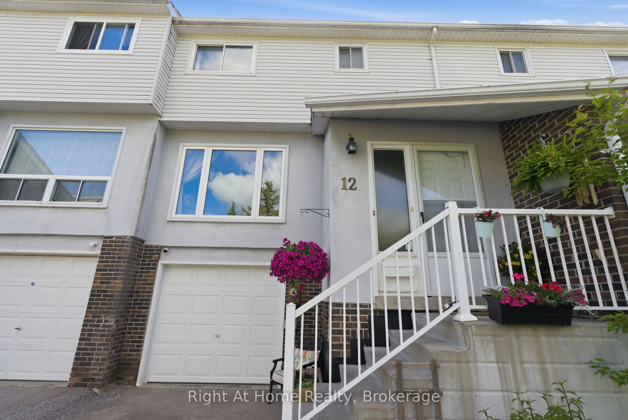 303 Garden Street 12