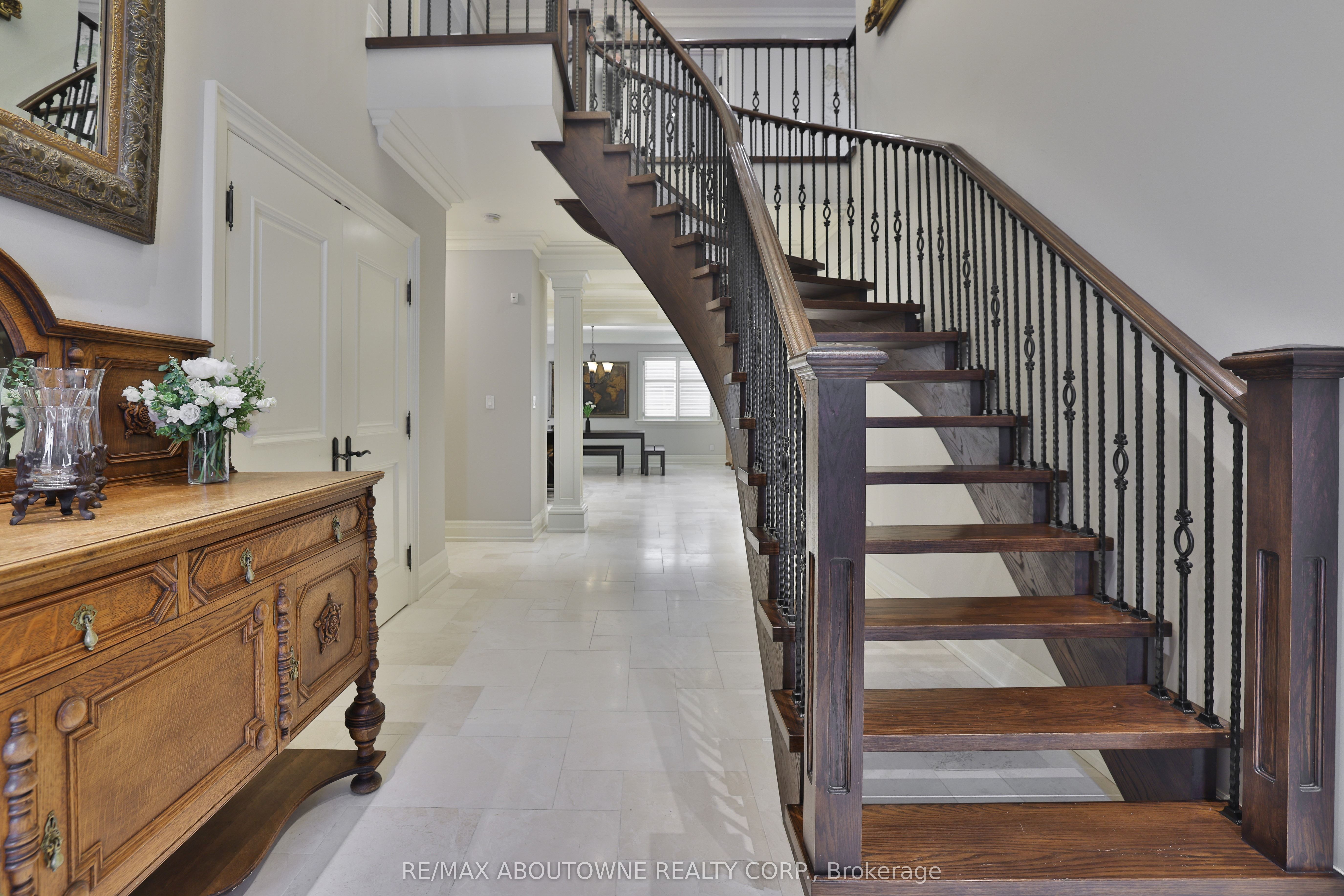 390 Seaton Drive