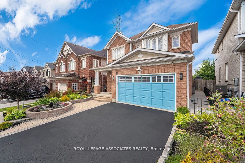 64 Atherton Avenue N