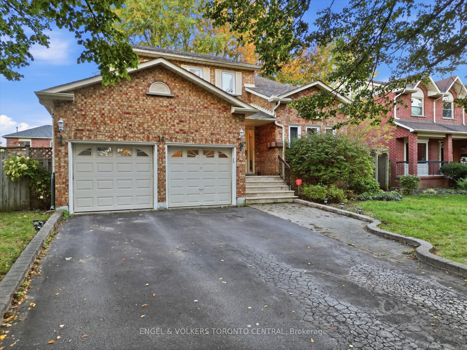 14 Hillman Drive