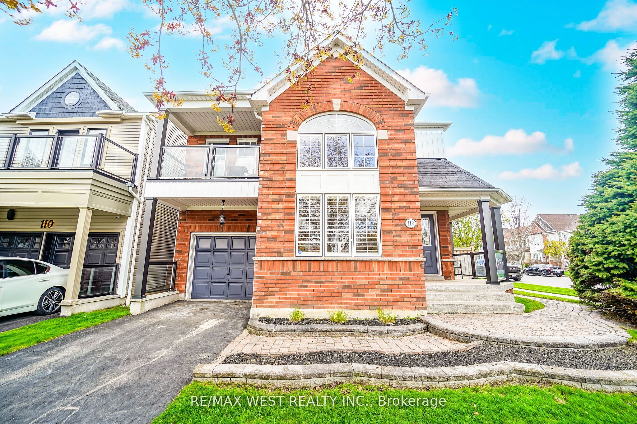 112 Handley Crescent