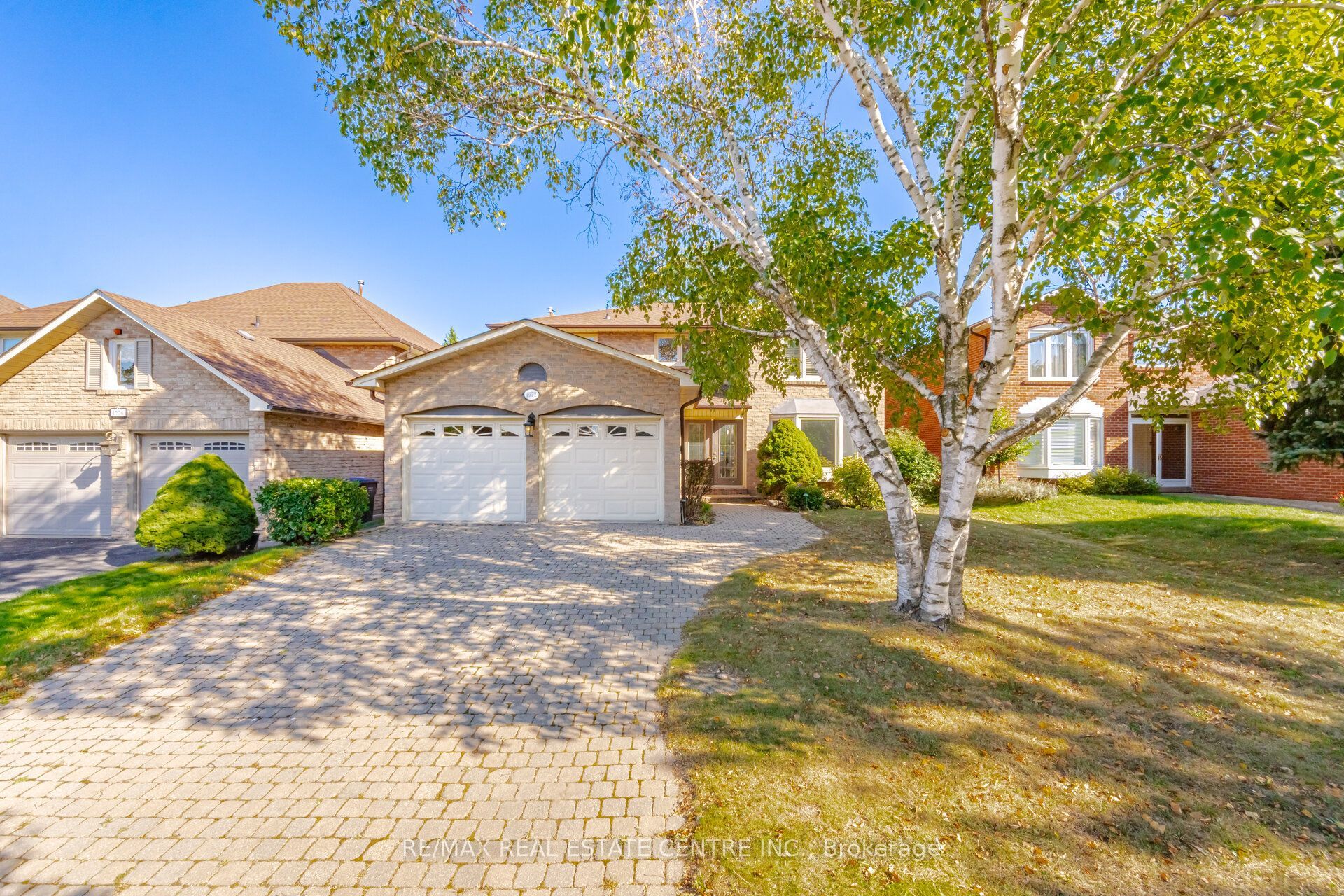 1572 Maple Ridge Drive